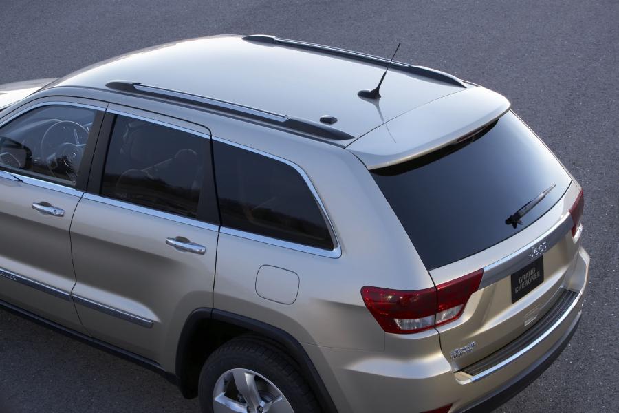  Jeep Grand Cherokee 2011 года  (фото 20 из 91)